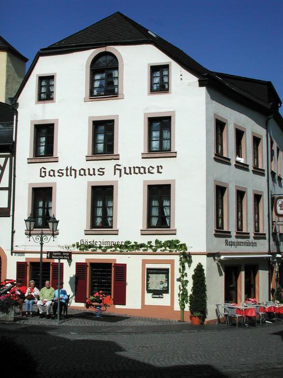 Gasthaus Huwer Hotell Bernkastel-Kues Exteriör bild